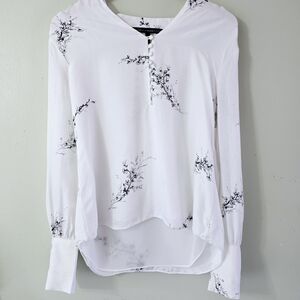White House Black Market White Blouse w/ Floral Details & Cuffed Sleeves-Size 6